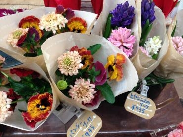 春の香りをプレゼントしましょ！｜「フローリストちんかえん」　（兵庫県神戸市中央区の花キューピット加盟店 花屋）のブログ