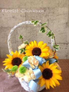 ヒマワリをかわいらしく｜「フローリストちんかえん」　（兵庫県神戸市中央区の花キューピット加盟店 花屋）のブログ