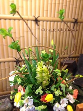 春色の玄関飾り｜「フローリストちんかえん」　（兵庫県神戸市中央区の花キューピット加盟店 花屋）のブログ